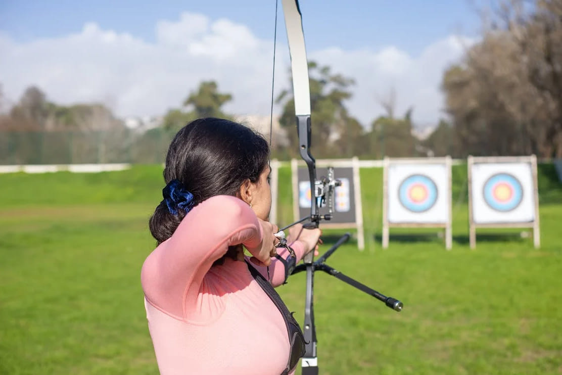 how much does an olympic archery bow cost