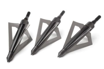 Should Broadheads Line Up With Fletching? The Truth Behind It!